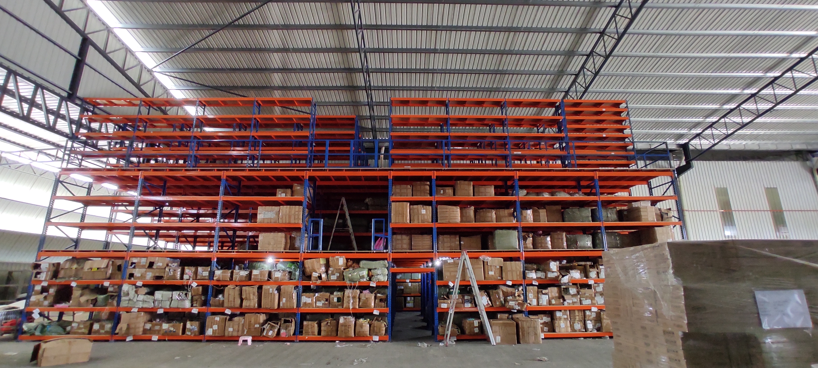 TTF Heavy duty racking mezzanine johor